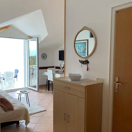 Ancora, Crkvice Kuna Pelješka