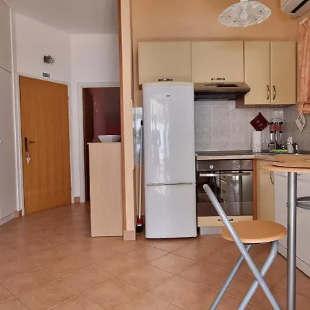 Ancora, Crkvice Kuna Peljeska