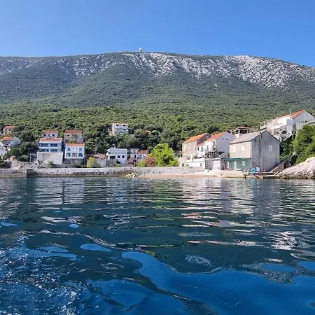 Ancora, Crkvice Apartman