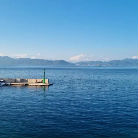 Ancora, Crkvice Apartman *