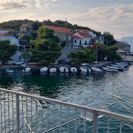 Ancora, Crkvice Apartman *