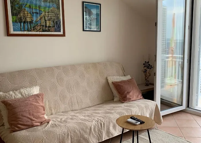 Ancora, Crkvice Apartamento